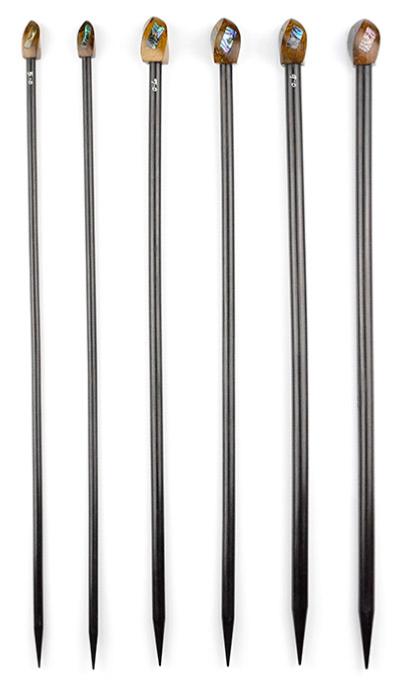 Aiguilles en ébène