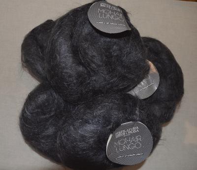 5 pelotes de Mohair Lungo