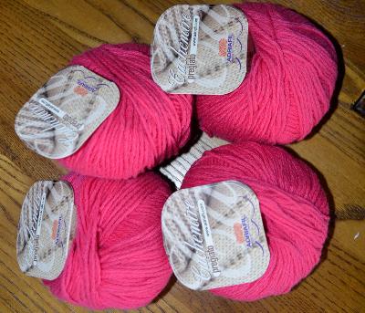 4 pelotes de Cachemire Fushia