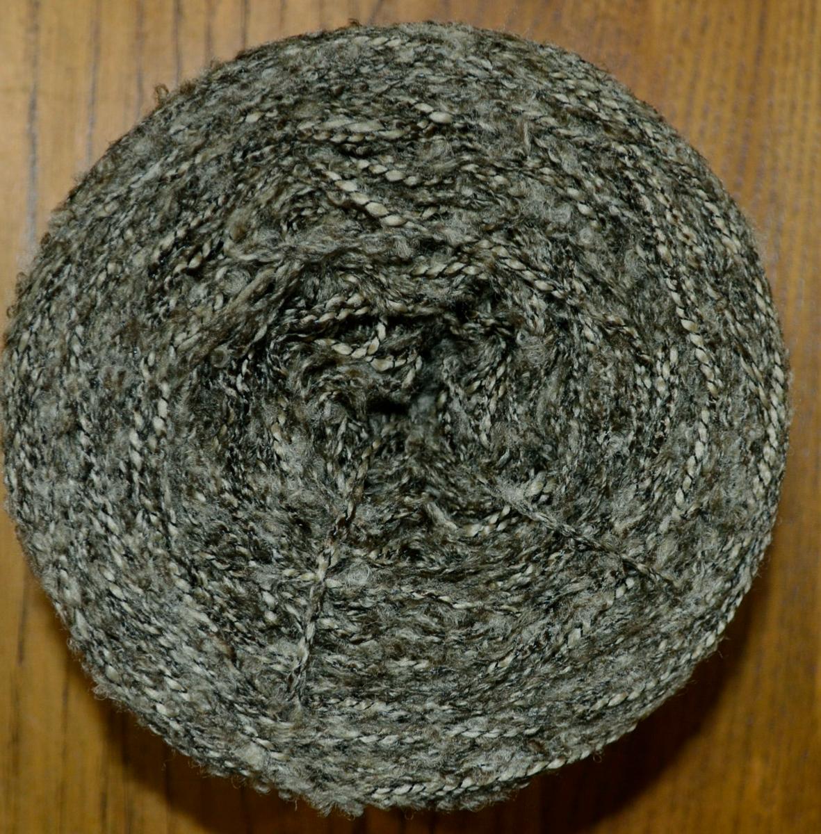 1 pelote de fil Bouclette